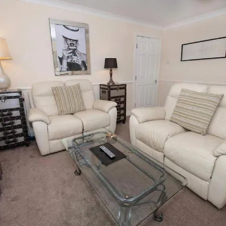 Puffin - Beautifully Furnished Double Bedroom * Scarborough