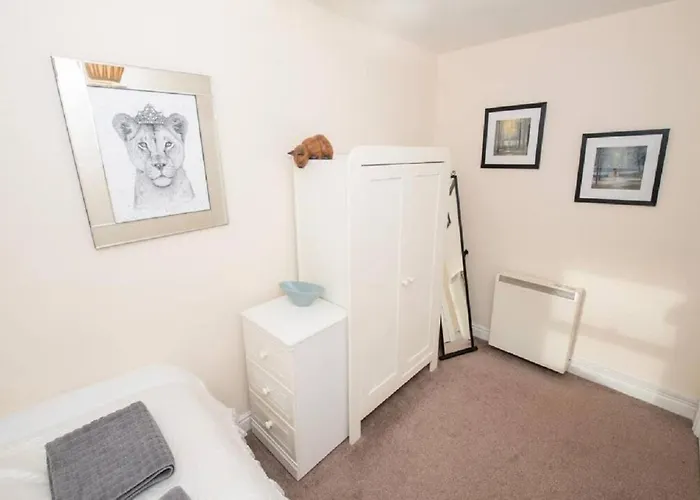 Lägenhet Puffin - Beautifully Furnished Double Bedroom